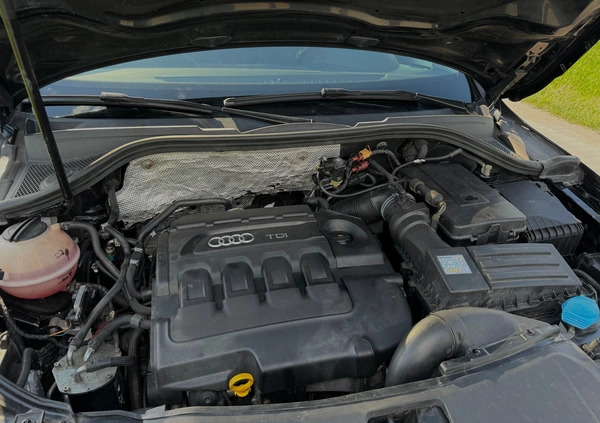 Audi Q3 cena 67900 przebieg: 142219, rok produkcji 2015 z Łosice małe 121